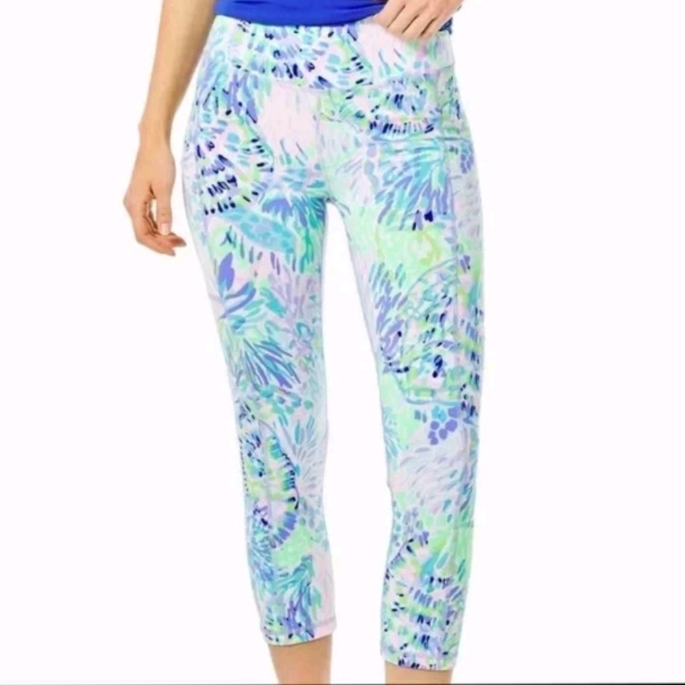 Lilly Pulitzer Luxletic Weekender High Rise Shell of a Party Cropped Pants - Picture 1 of 7